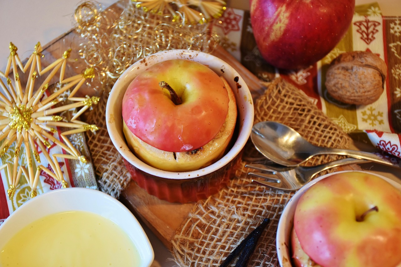 apple-1883940_1280